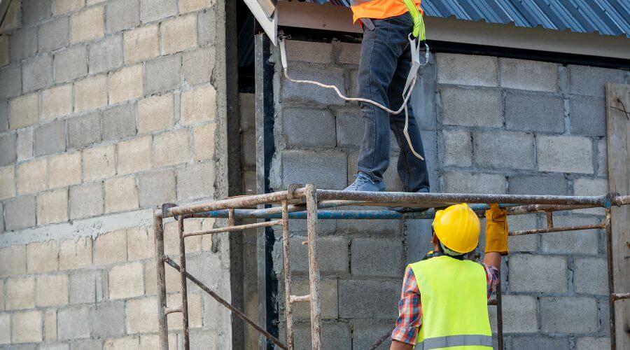 Professional residential roofers in Paris, OH